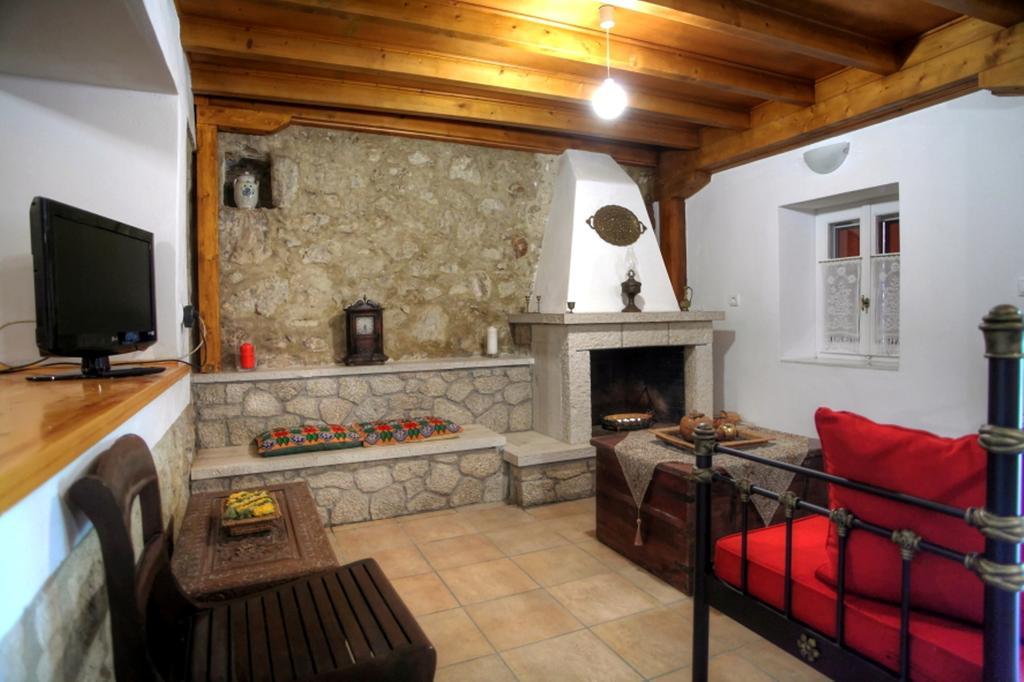 Menelia Cottage Platistoma Номер фото